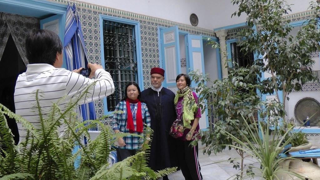 Dar Hassine Allani 凯鲁万 外观 照片